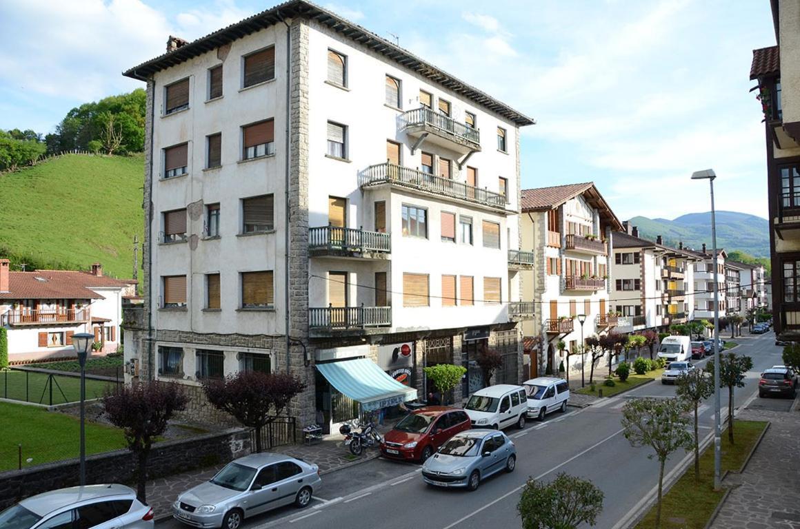 Apartamentos Elizondo Εξωτερικό φωτογραφία